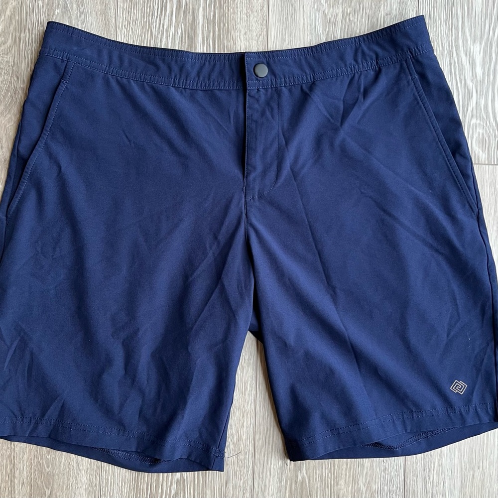 Zelos Navy Shorts size L